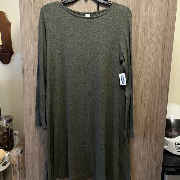OLD NAVY, GREEN sweater dress, SUPER SOFT size SMALL - Picture 1 of 3